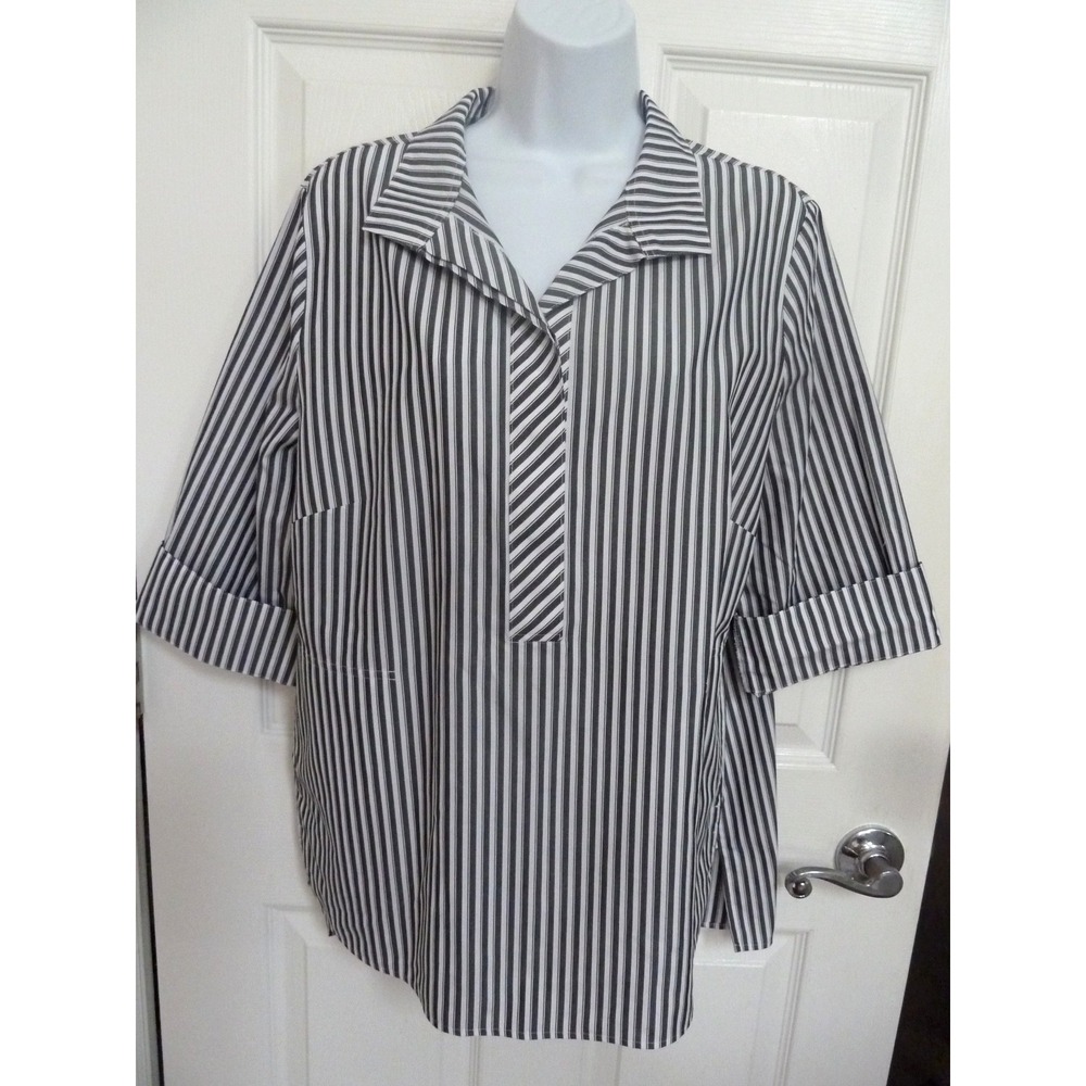 Chico's Size 2 12/14 Gray White Striped No-Iron 1/2 Button Blouse Large